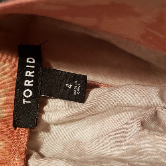 Plus Size 4X Super Soft Tie-Dye Oatmeal color Button Midi Skirt stretchy torrid - Picture 4 of 5